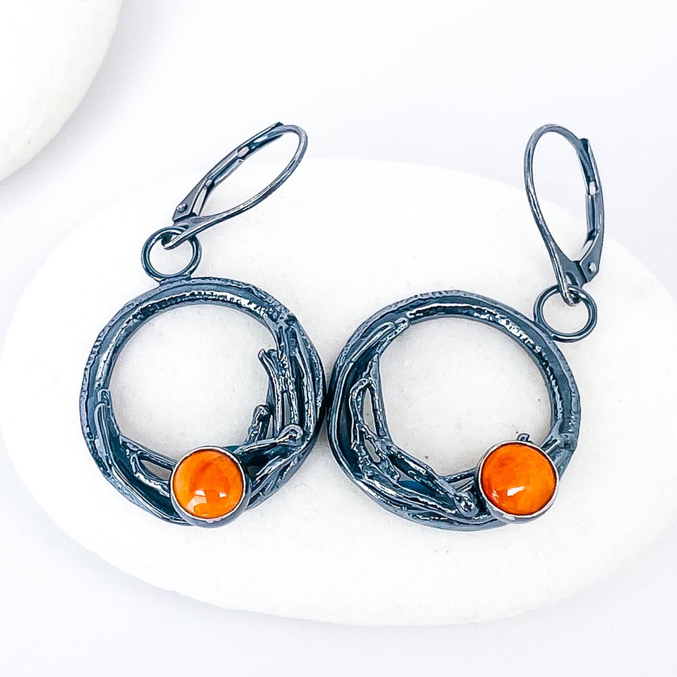 Sterling Silver Spiny Oyster Nest Earrings - Sunset Nest