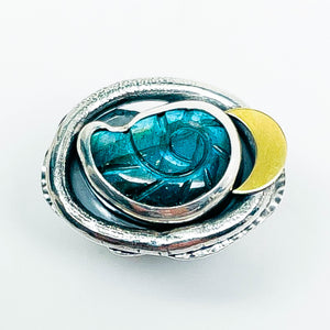 Sterling Silver Labradorite Shell Ring Size 8 1/4 - DawnsArtisanJewelry.com