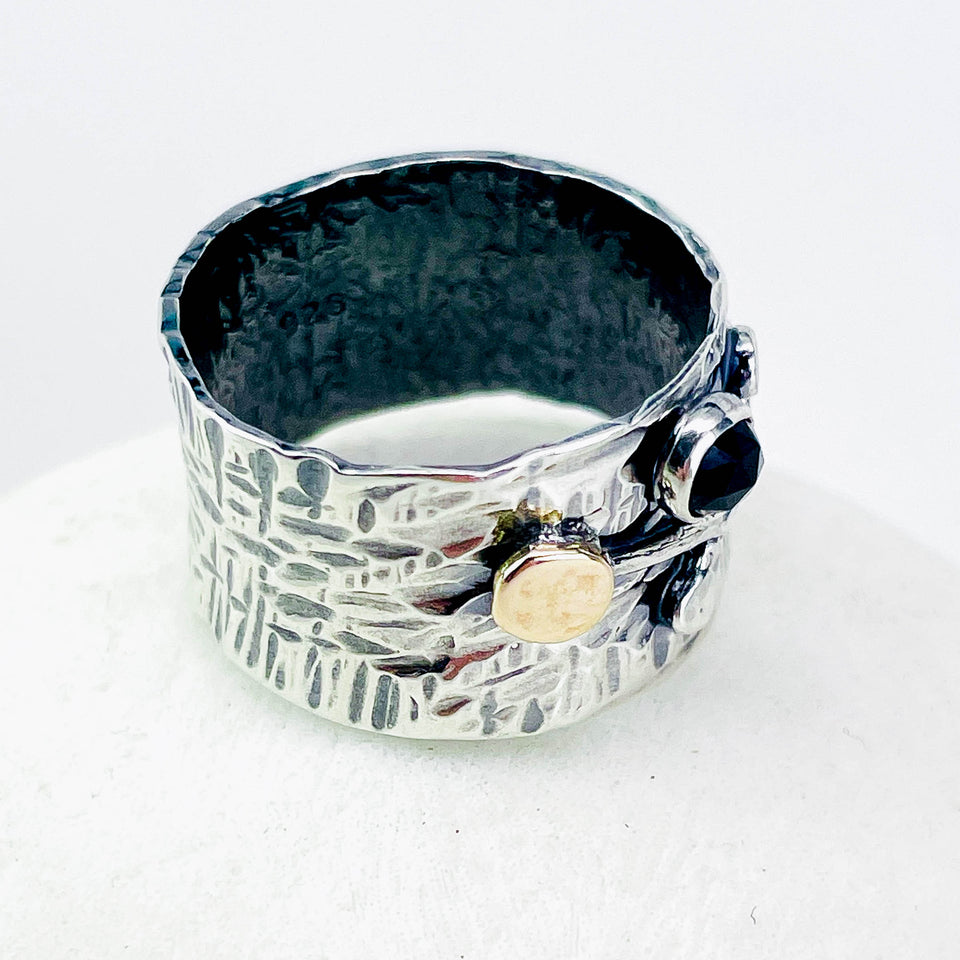 Sterling Silver Wide Band Ring Size 8 to 8 1/2