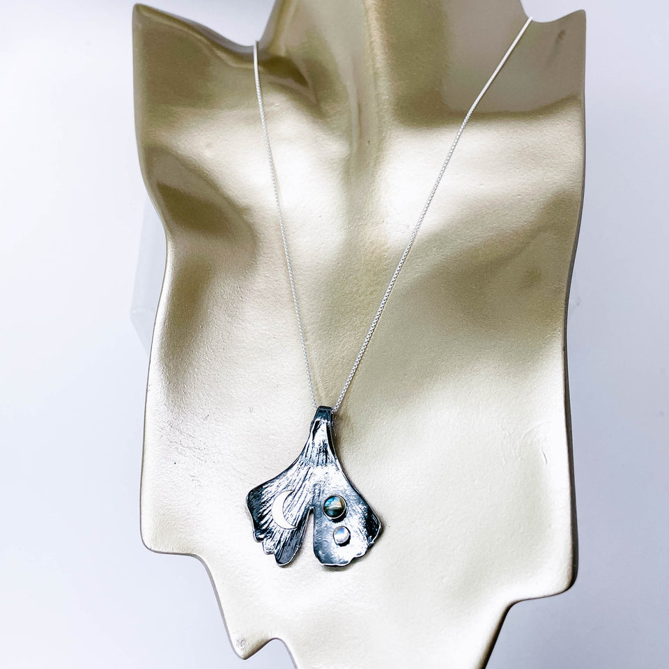 Gunmetal Ginkgo Pendant Necklace - Inner Power Talisman
