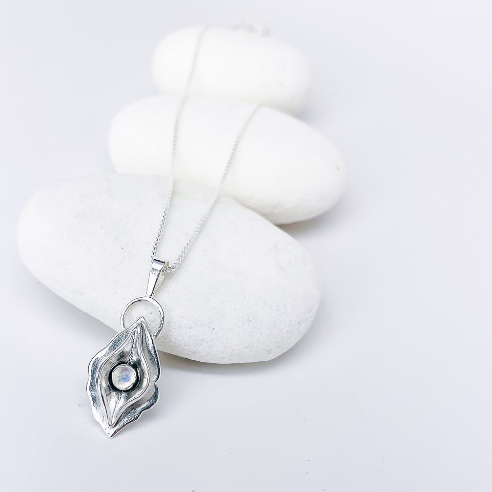 Sterling Silver Divine Feminine Pendant Necklace - DawnsArtisanJewelry.com