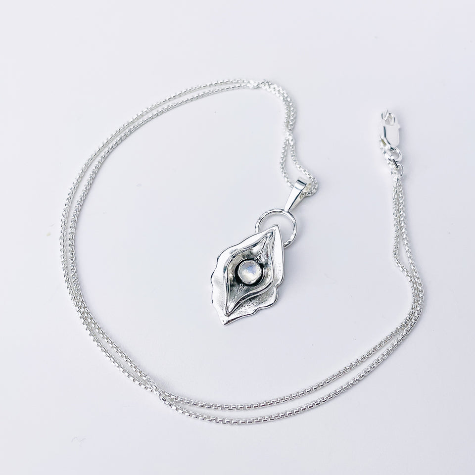 Sterling Silver Divine Feminine Pendant Necklace - DawnsArtisanJewelry.com