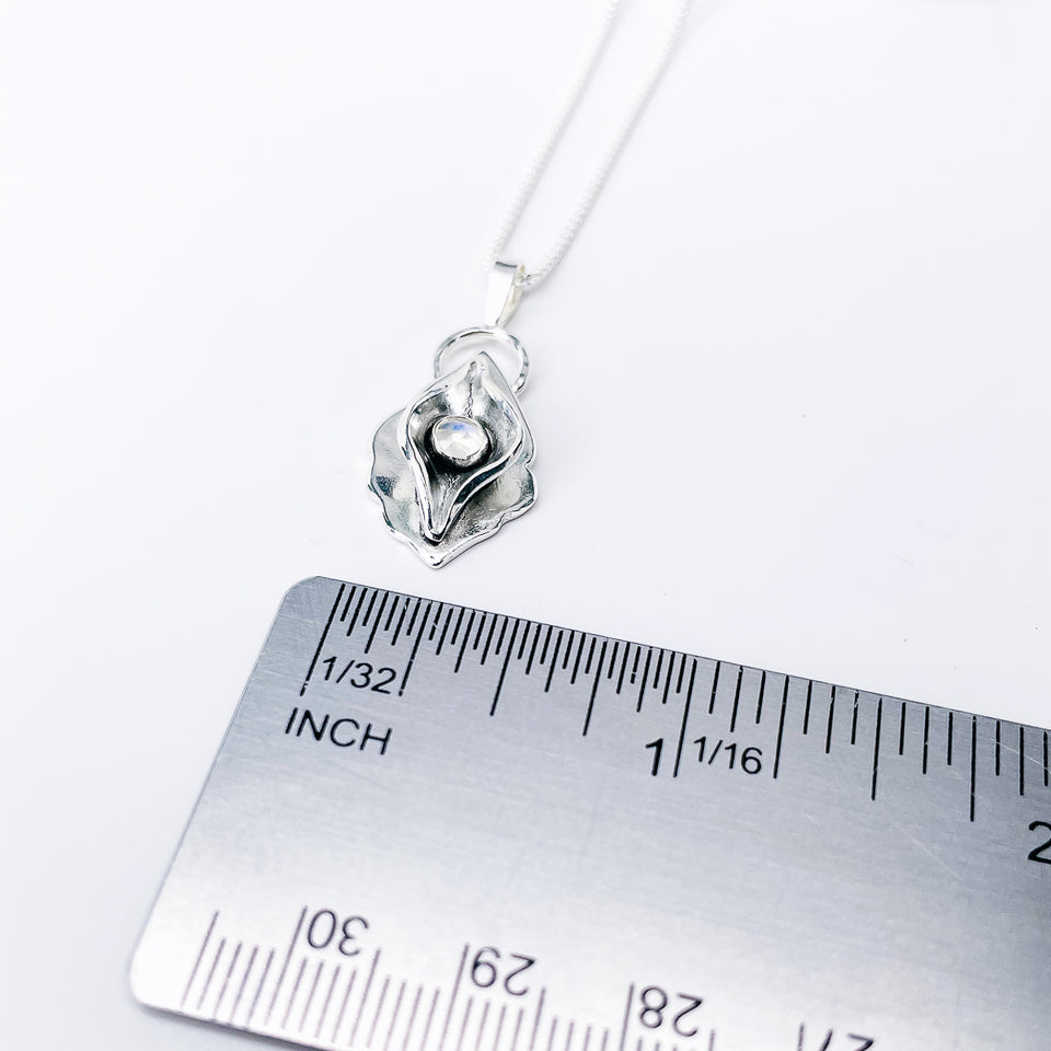 Sterling Silver Divine Feminine Pendant Necklace - DawnsArtisanJewelry.com