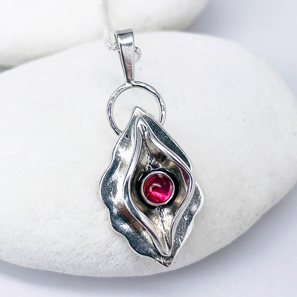 Sterling Silver Divine Feminine Pendant Necklace - DawnsArtisanJewelry.com